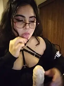 Roxxy Sade online show from 19, 7, 2026