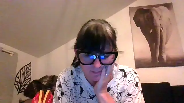 sexujuly88 online show from 17, 6, 2026