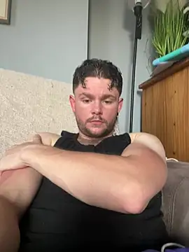 Ronnie153 online show from 9, 7, 2026