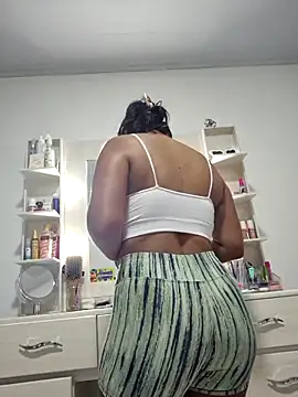 PauliOrtiz 1 online show from 4, 6, 2026