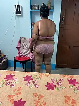 dirty sexcouple online show from 18, 7, 2026