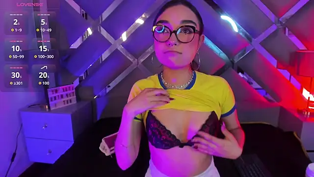 Start xmoonx online show from 4, 7, 2026