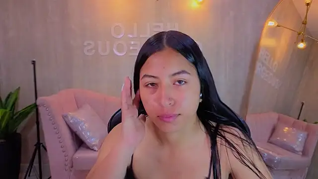 Snapshot of lia_x_a chatting on 8, 7, 2026 lia x a online show from 8, 7, 2026