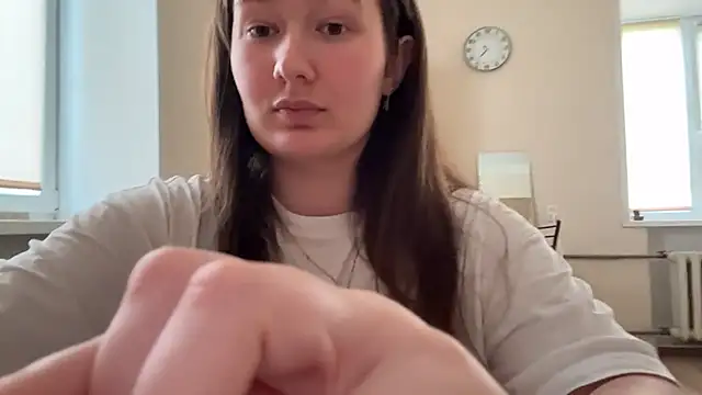 InesBarraz online show from 4, 6, 2026