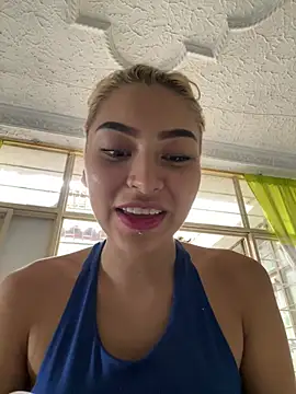 Snapshot of NatalieSterling chatting on 11, 7, 2026 NatalieSterling online show from 11, 7, 2026