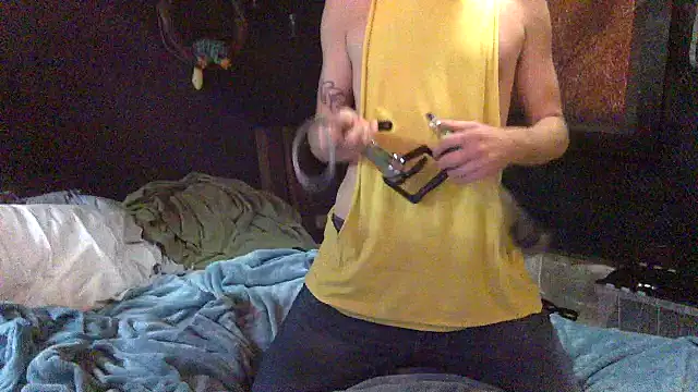 Snapshot of thierrybae chatting on 10, 7, 2026 thierrybae online show from 10, 7, 2026