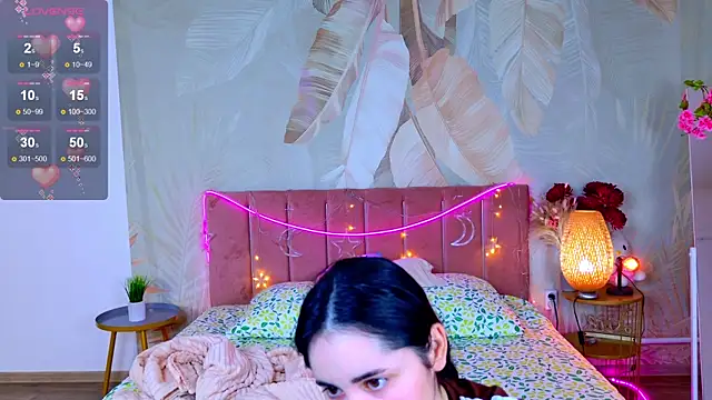 RuthHalll online show from 5, 7, 2026