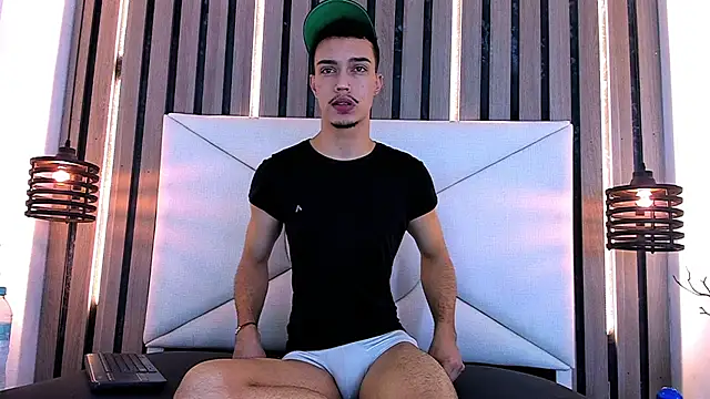 Angel Klaus online show from 2, 8, 2026