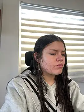 Camila Duarte 2 online show from 25, 6, 2026