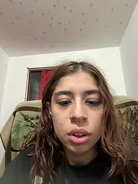 Snapshot of Cherry_Luna1 chatting on 19, 6, 2026 Cherry Luna1 online show from 19, 6, 2026