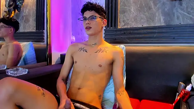 Brianhot0F online show from 24, 6, 2026
