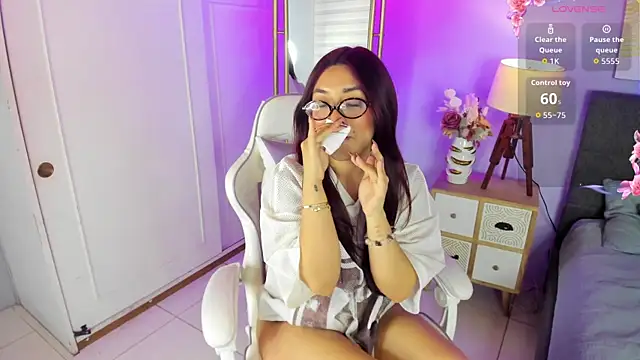 ginger honey  online show from 11, 6, 2026