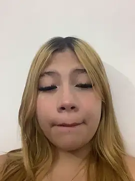 zury cute1 online show from 11, 6, 2026