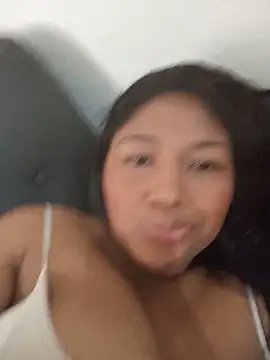 Snapshot of MoonMua chatting on 10, 6, 2026 MoonMua online show from 10, 6, 2026