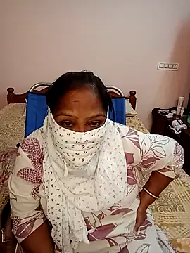 Snapshot of preeti_telugu chatting on 5, 6, 2026 preeti telugu online show from 5, 6, 2026