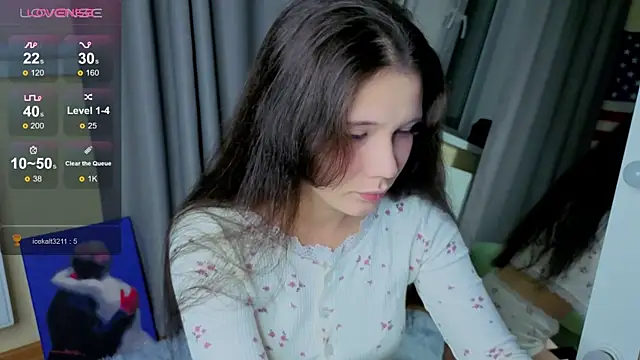 Snapshot of withloveevaa chatting on 7, 6, 2026 withloveevaa online show from 7, 6, 2026