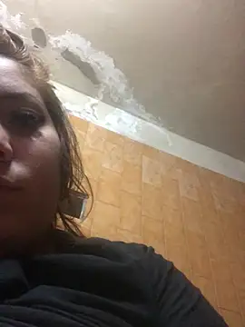 Snapshot of alexaparedes01 chatting on 6, 6, 2026 alexaparedes01 online show from 6, 6, 2026