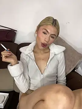 Lia-firee online show from 28, 6, 2026