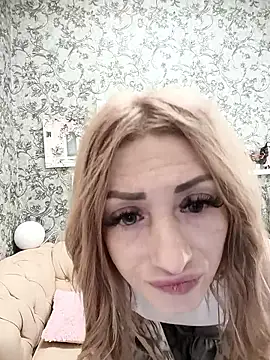 Snapshot of Eva_Axel chatting on 7, 6, 2026 Eva Axel online show from 7, 6, 2026