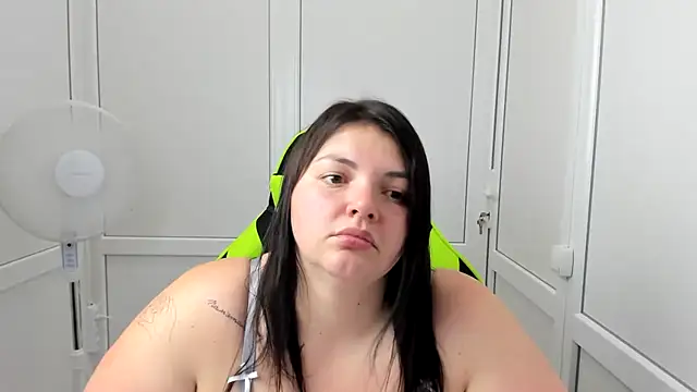 Snapshot of MargaretDark chatting on 26, 6, 2026 MargaretDark online show from 26, 6, 2026
