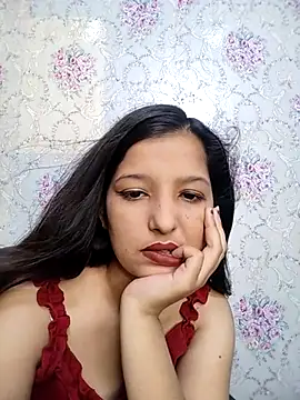 Snapshot of Queen_Rosyy chatting on 22, 6, 2026 Queen Rosyy online show from 22, 6, 2026
