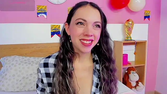 AshleyBenoitt online show from 24, 6, 2026