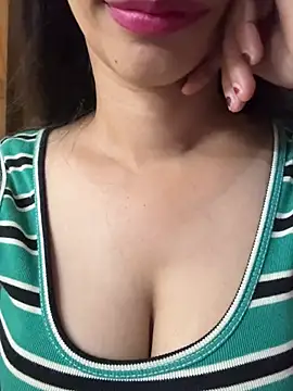 Lustofloves online show from 28, 6, 2026