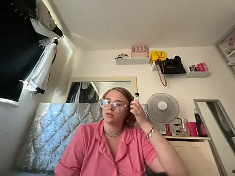 Violetsinxx online show from 23, 6, 2026