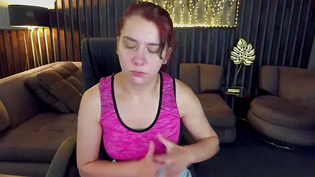 Livia Shy online show from 5, 7, 2026