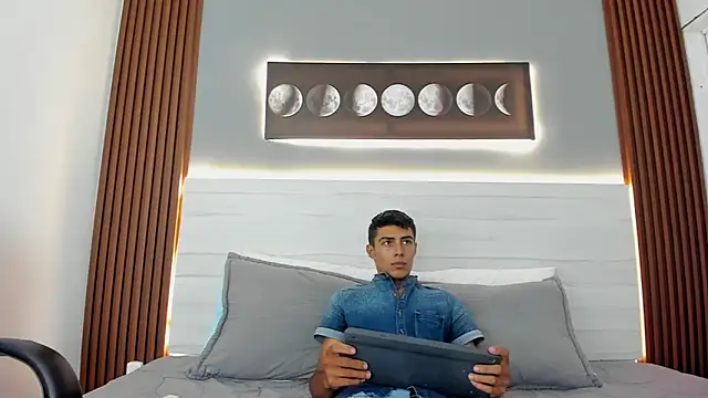 Bruno fox online show from 1, 7, 2026