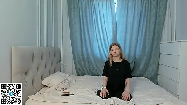 Janet Johnson online show from 23, 6, 2026