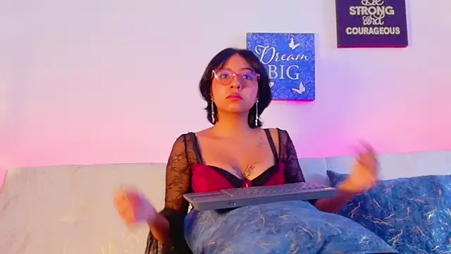 dhalya roses online show from 12, 6, 2026