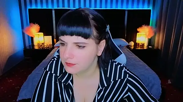 Snapshot of KatrinMilly chatting on 10, 7, 2026 KatrinMilly online show from 10, 7, 2026