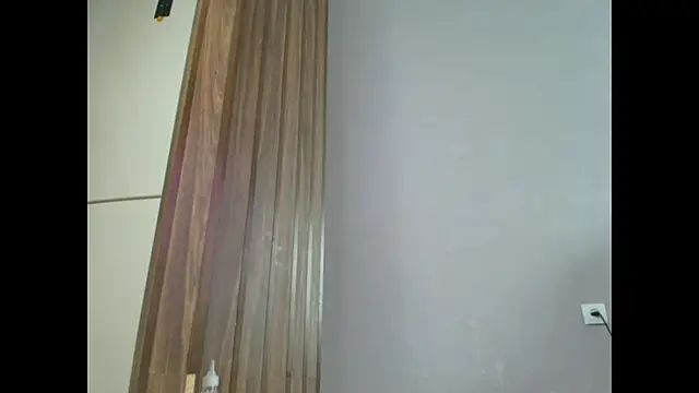 mimi cutee online show from 2, 7, 2026
