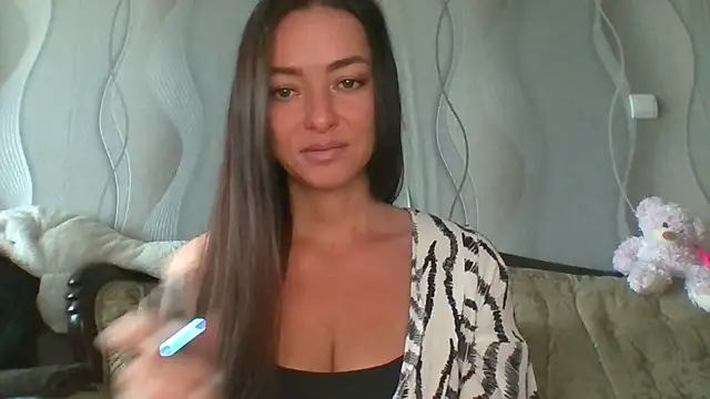 Mia Salamanka online show from 18, 7, 2026