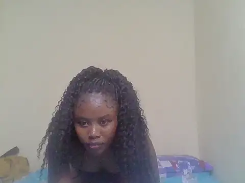 cute bee online show from 16, 7, 2026