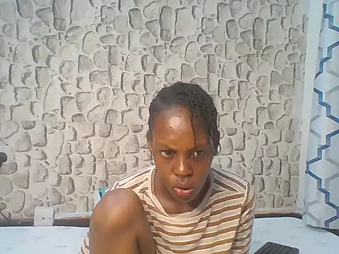 Polly sexy001 online show from 11, 6, 2026