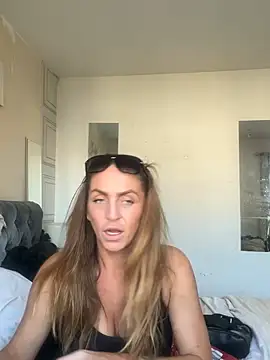 Snapshot of GIJANE88 chatting on 18, 6, 2026 GIJANE88 online show from 18, 6, 2026