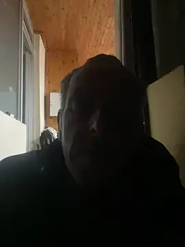 Snapshot of GeldenKuy chatting on 28, 6, 2026 GeldenKuy online show from 28, 6, 2026