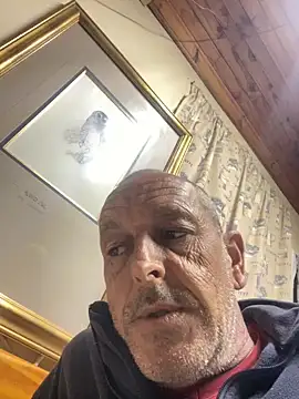 Snapshot of GeldenKuy chatting on 6, 7, 2026 GeldenKuy online show from 6, 7, 2026