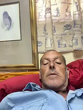 Snapshot of GeldenKuy chatting on 31, 7, 2026 GeldenKuy online show from 31, 7, 2026