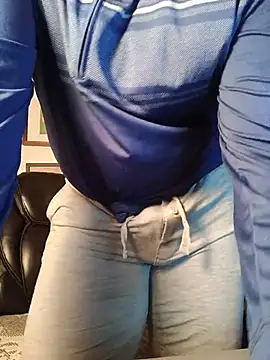 Dickbetweencheeks online show from 27, 7, 2026