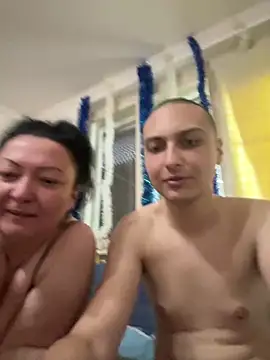 Snapshot of 2hotcandy chatting on 10, 6, 2026 2hotcandy online show from 10, 6, 2026