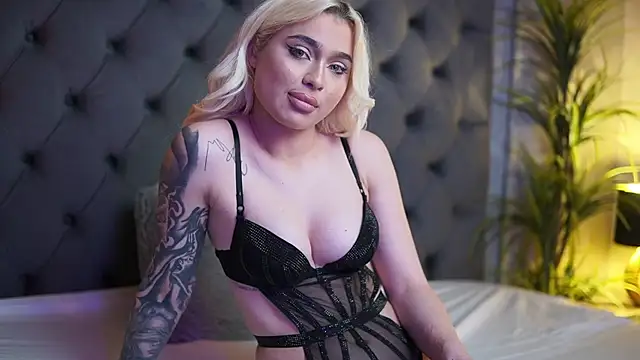 Snapshot of BiankaViper chatting on 12, 6, 2026 BiankaViper online show from 12, 6, 2026