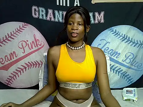 Snapshot of Queen_slay2 chatting on 19, 7, 2026 Queen slay2 online show from 19, 7, 2026