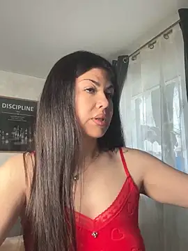 Snapshot of LoveYou2899 chatting on 13, 6, 2026 LoveYou2899 online show from 13, 6, 2026