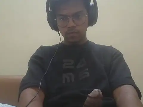 shady093 online show from 11, 6, 2026