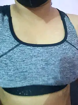Snapshot of muskankumari11 chatting on 21, 6, 2026 muskankumari11 online show from 21, 6, 2026