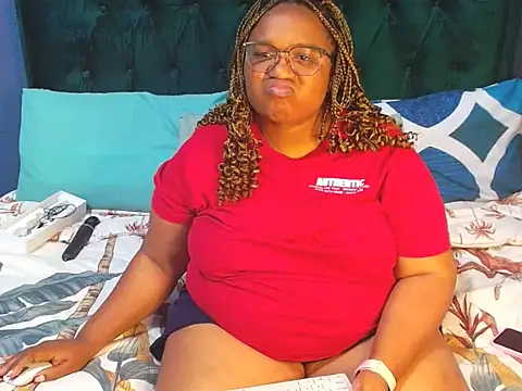 MISS BLACKBERY online show from 11, 6, 2026