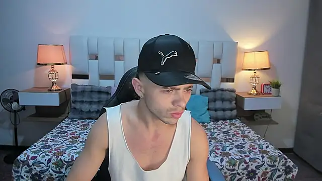 Zeus damian21 online show from 18, 7, 2026